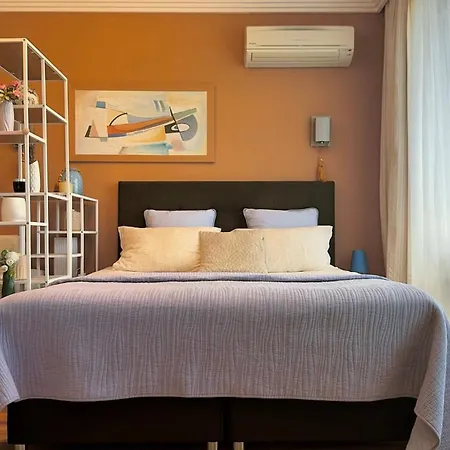 Emerald Breeze In Emerald * Ravda